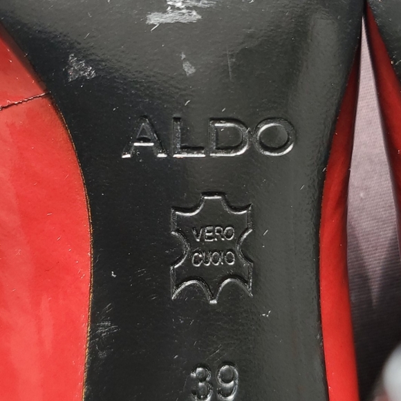 Aldo ombre red to black heels - Picture 7 of 8